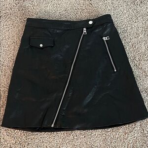 H&M Black Leather Mini Skirt with Zipper Accents Size 2